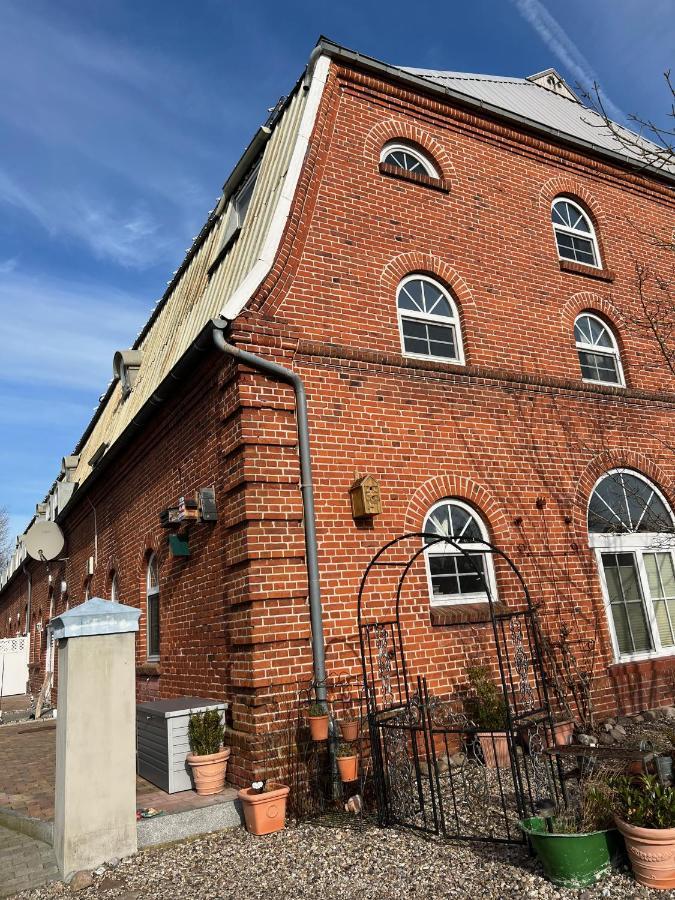 Ferienhof Landlord Fehmarn Exterior photo